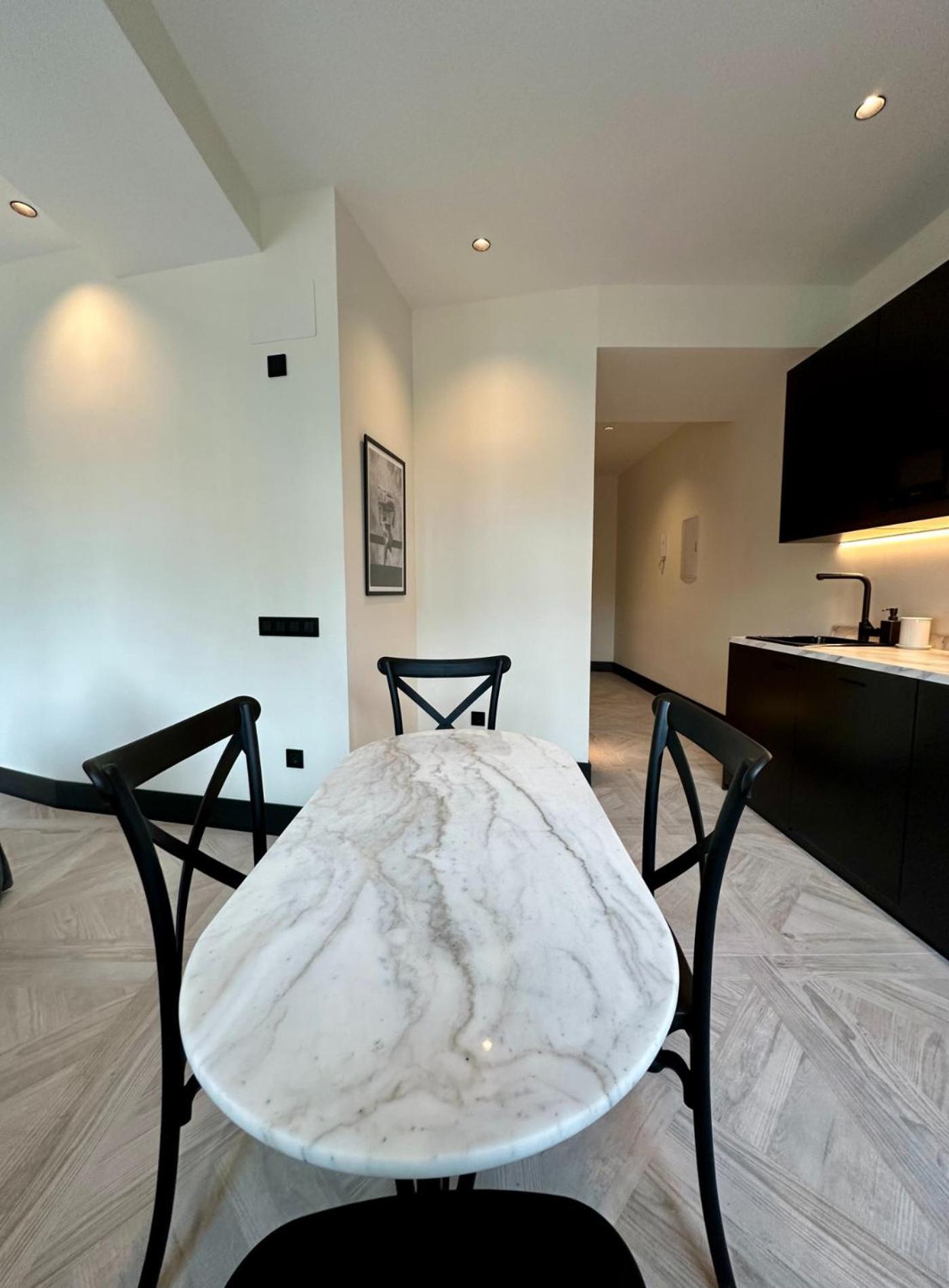 Chic Apt Para 4Pax En Plaza Del Carmen-Gran Via E2 Madrid Exterior foto