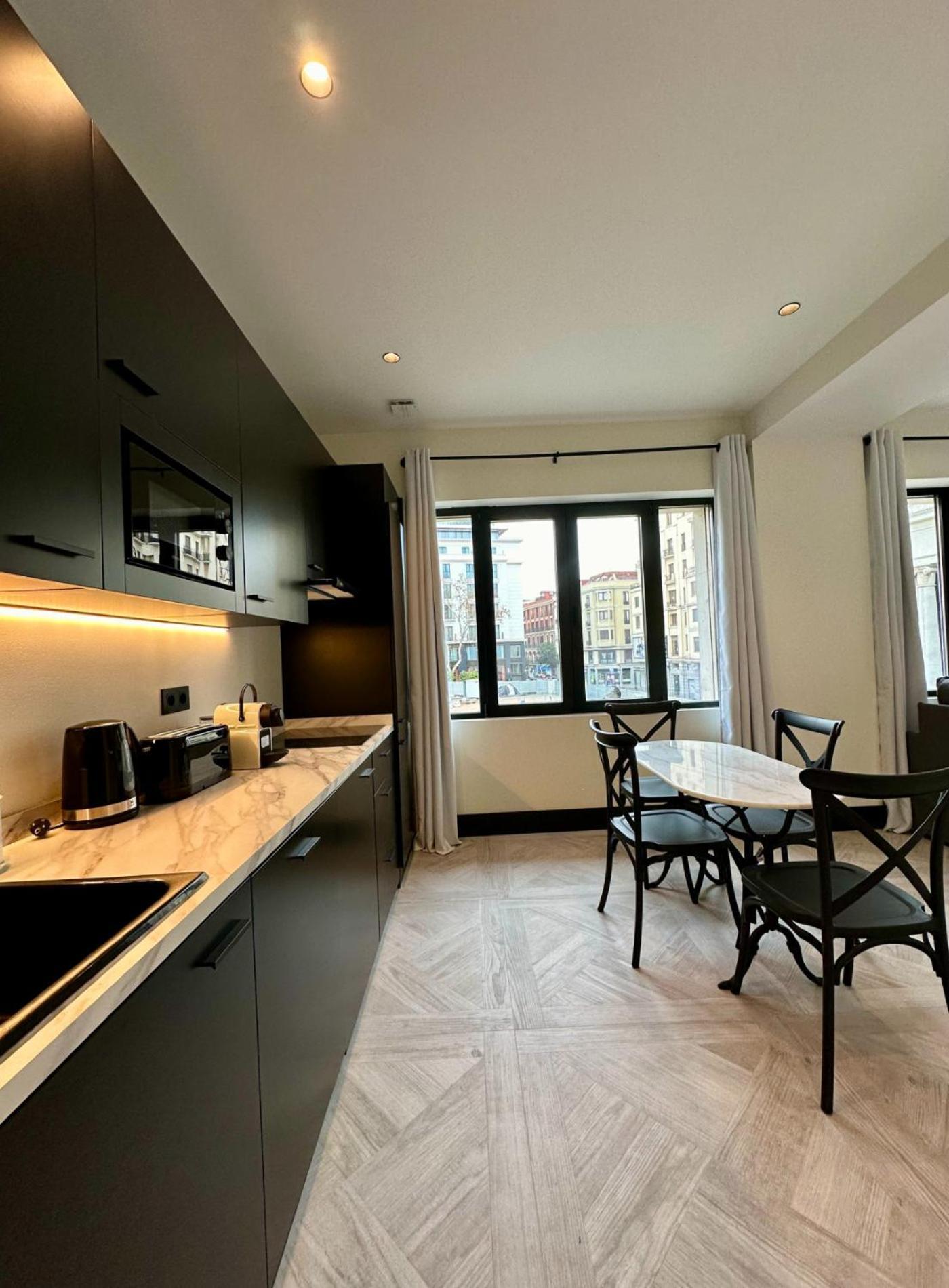 Chic Apt Para 4Pax En Plaza Del Carmen-Gran Via E2 Madrid Exterior foto